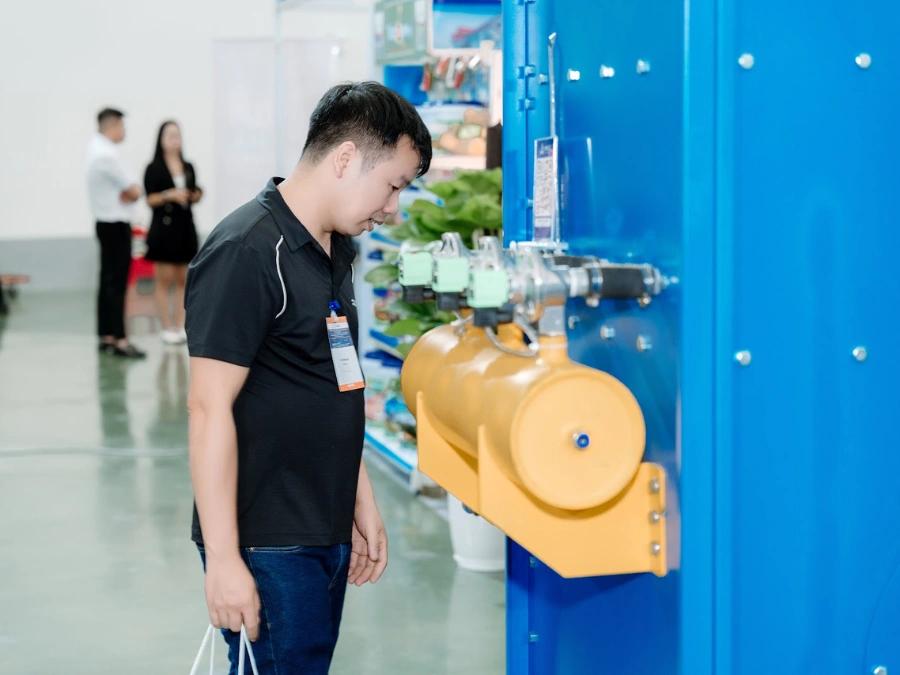 VIMAX GLOBAL Connects Hundreds of Businesses and Experts